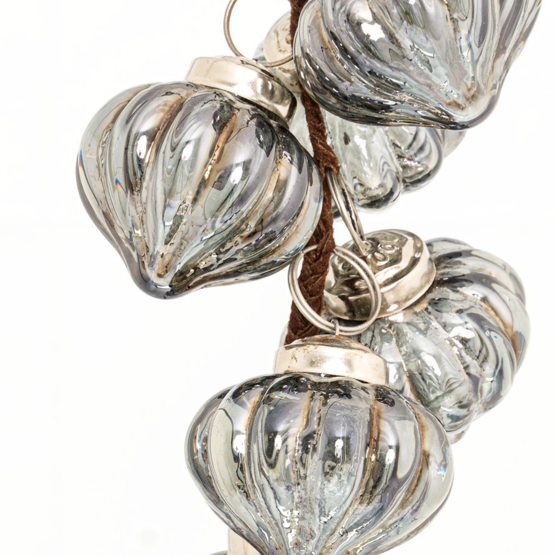 Hill Interiors The Noel Collection Smoked Midnight Bauble Cluster