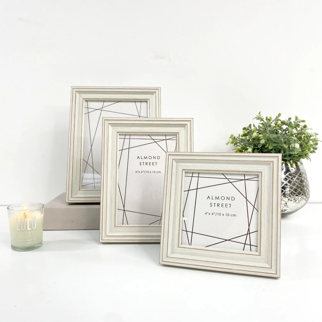 Art Marketing "4x4" Cream Shabby Chic Frame