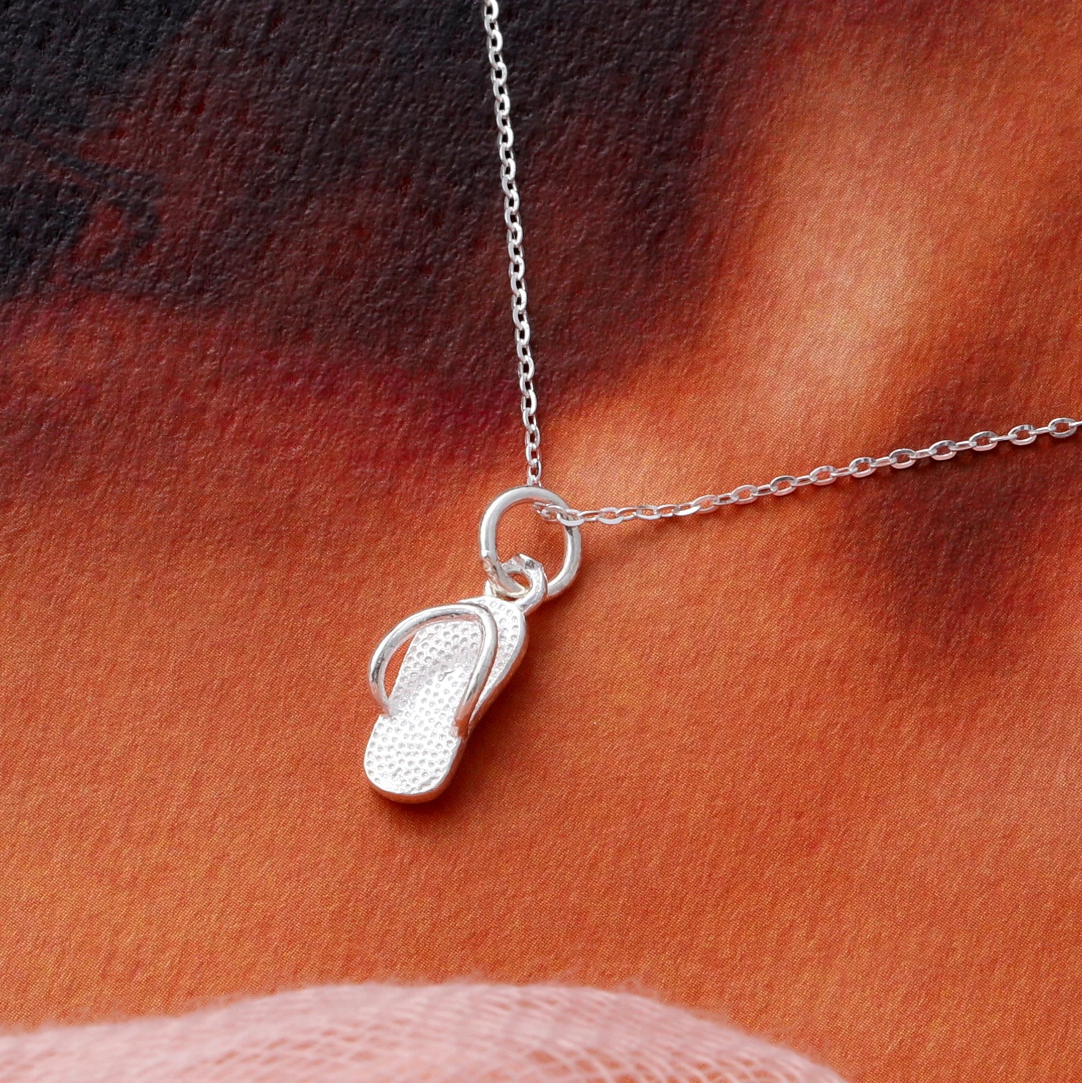 Flipflop Necklace (Sterling Silver)